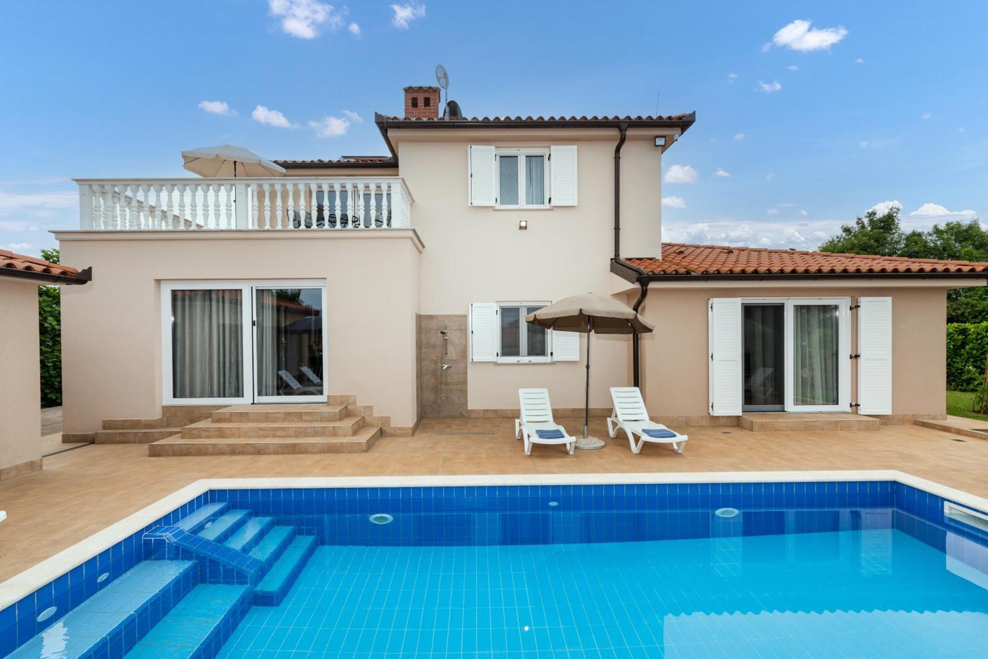 Villa Buroli With Pool, Sauna And Jacuzzi エクステリア 写真